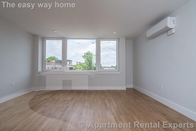 Photo - 334 Harvard St Apartamento Unidad #A7