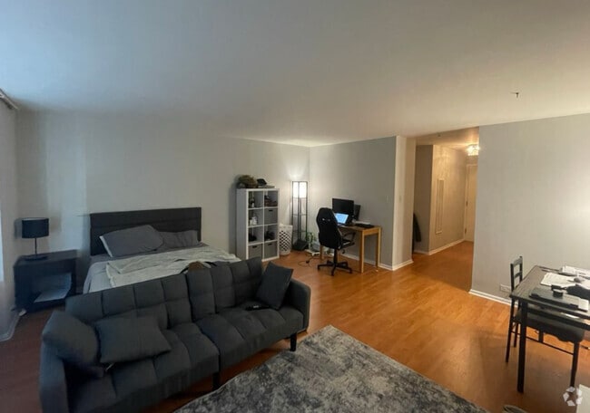 Building Photo - 777 N Michigan Ave Unit 904 Rental