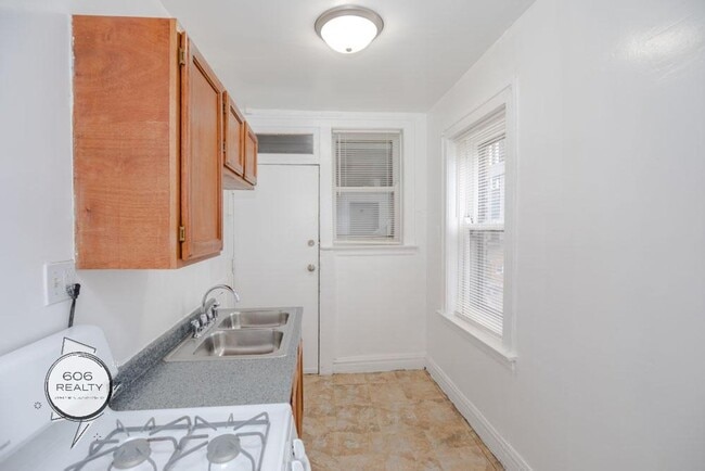 Photo - Bright and Sunny Cicero apartments! SPECIAL OFFER! Unit 5910-1E