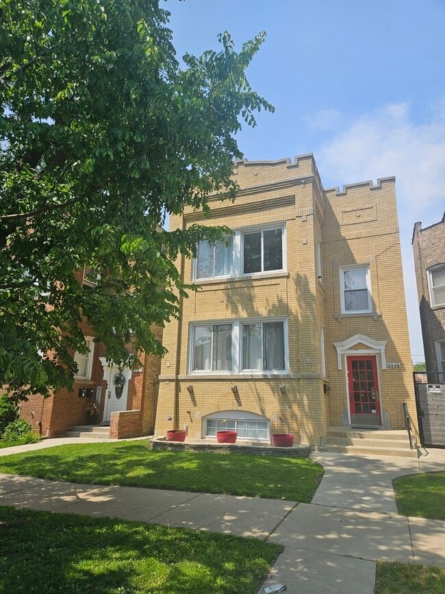 Photo - 5446 N Spaulding Ave Condo Unit 1