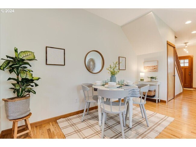 Photo - Charming 3-Bed, 2.5-Bath Townhome with Private Patio, Open Floor Plan, and Prime King Neighborhoo...