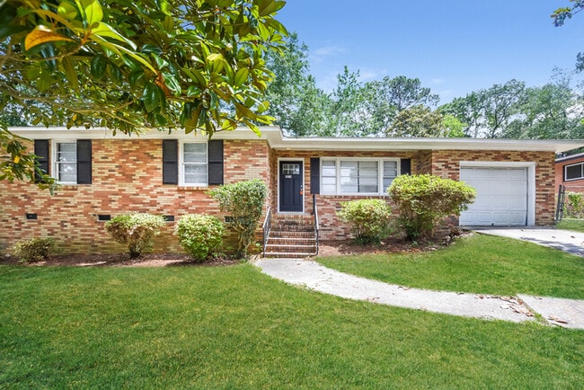 3 Bedroom Brick Home - 3 Bedroom Brick Home