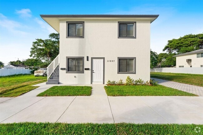 Building Photo - 11997 SW 218th St Unit 1 Rental