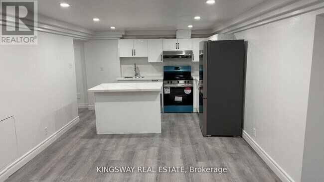 Photo - 49 Riverglen Dr
