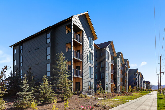 The Oxbow Apartments - Bozeman, MT | ForRent.com