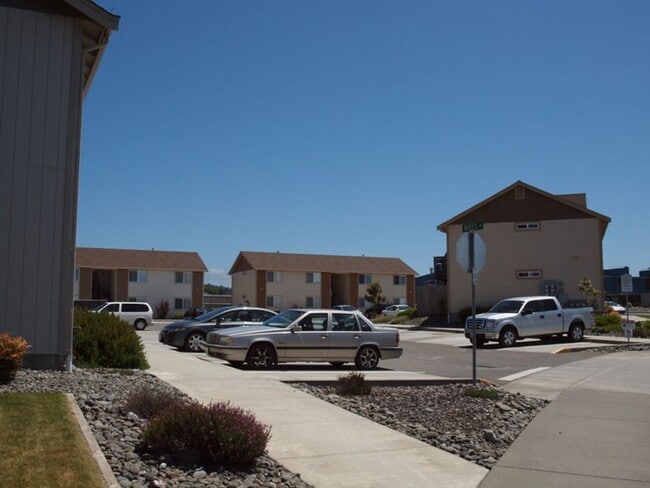 Photo - 2375 Bates Ln Unidad 24