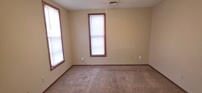 Photo - Quaint 3 bedroom home near Drury University $895!