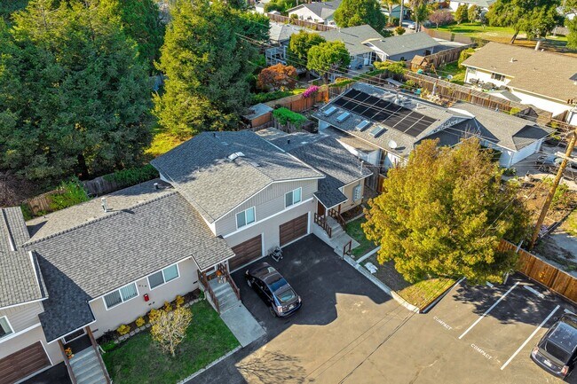 Photo - 35th (907 - 929) Unidad 919 D