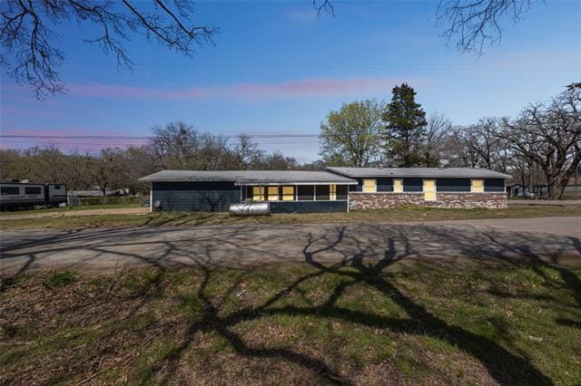 Photo - 229 Sherman Dr