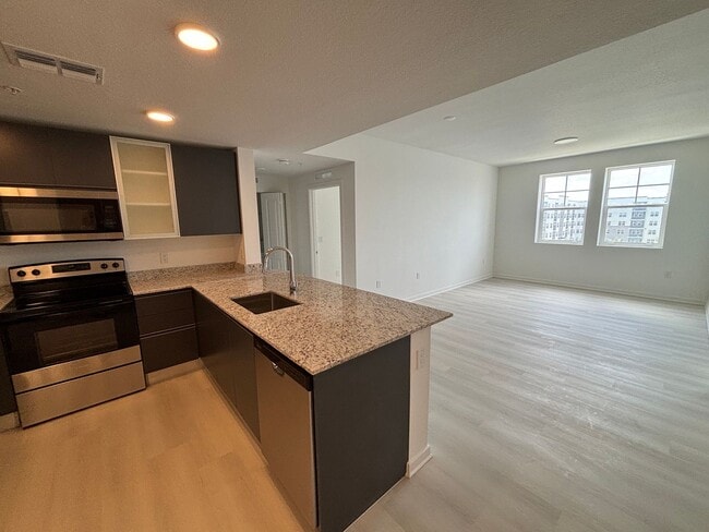 Photo - 5579 Millenia Park Blvd
