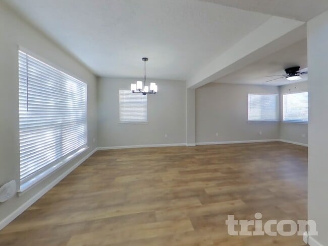 Photo - 6915 Eastford Pl NW