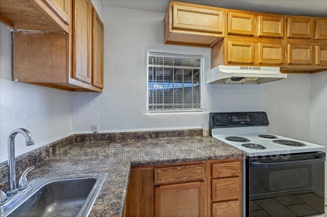 Photo - 2034 S 5th Ave