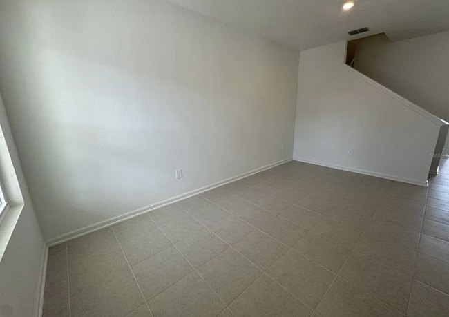 Photo - Charming 3-Bed Townhouse Retreat with 2.5 ...
