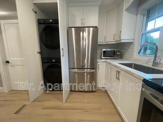 Photo - 97 Wood St Unit 2