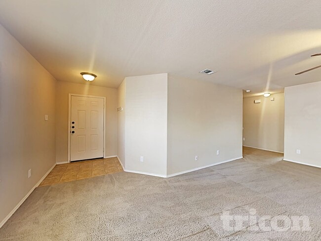 Photo - 7028 Derbyshire Dr