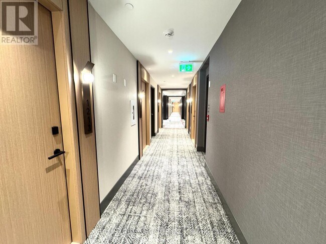 Photo - 60 Central Park Roadway Unité 1213