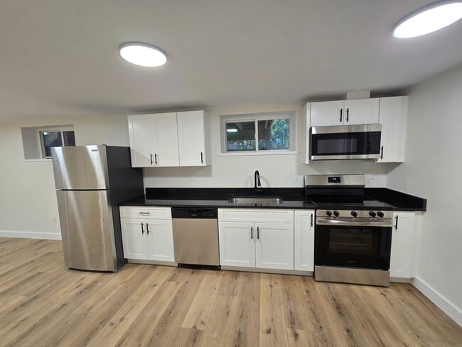 Photo - 20 Poirier Pl Unit 1