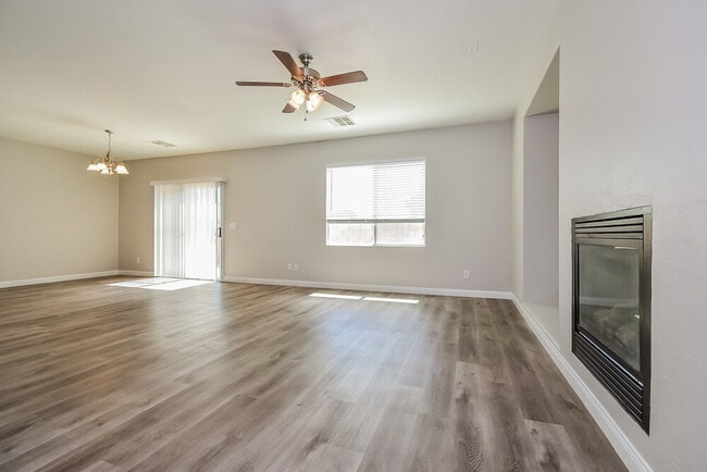 Photo - 1417 Beams Ave