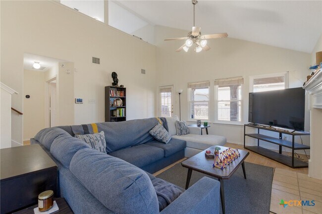 Photo - 4407 Golden Gate Dr