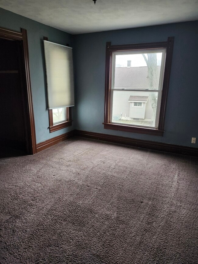 Photo - 535 S Maple St Unidad A