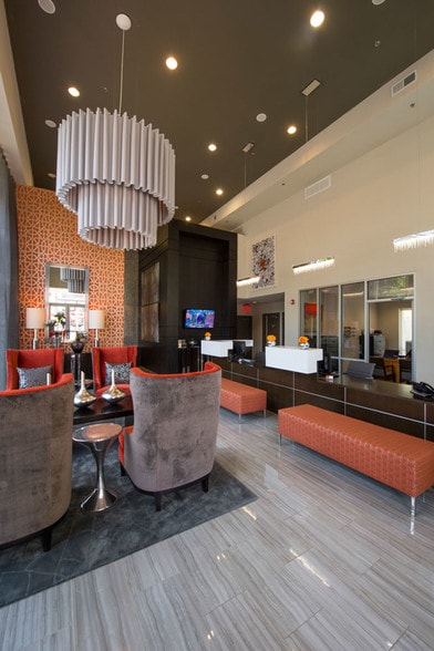 Leasing Office & Business Center