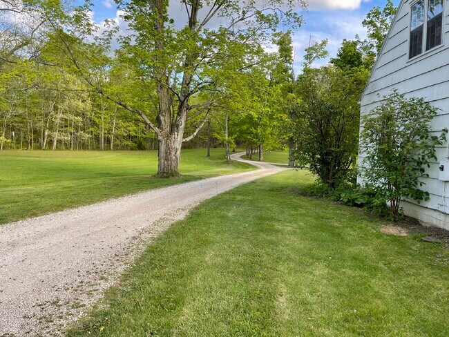 Photo - 2118 Jewett Rd House