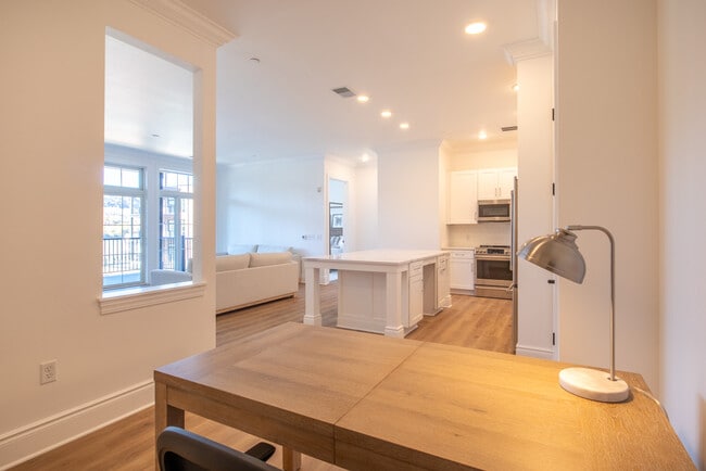 2BR, 2BA - 1256SF - Office Nook - The Brooks