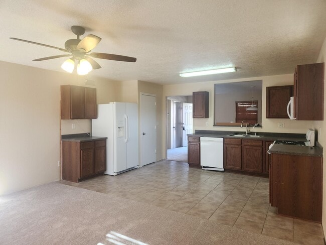 Photo - 6548 Ancients Rd NW