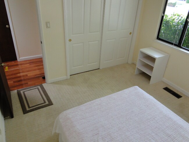 Photo - 744 Wimbledon Rd