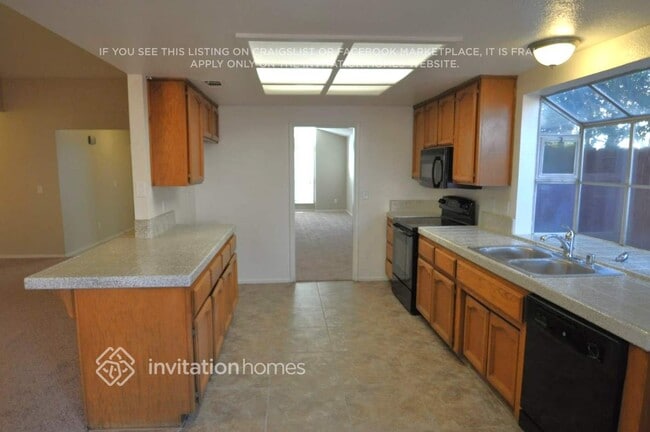 Photo - 8017 Spengler Dr