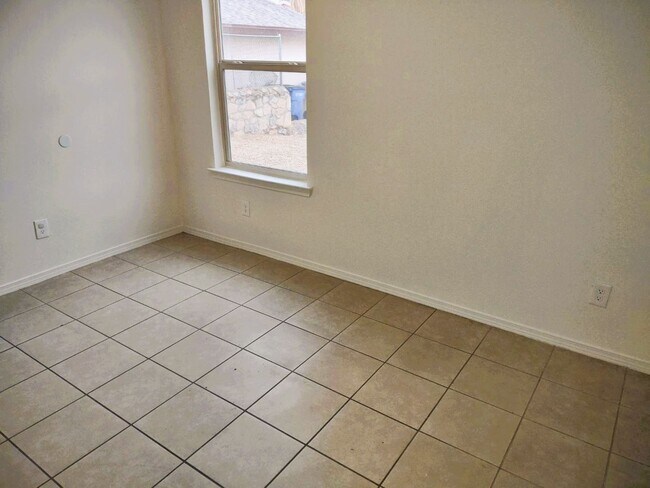 Photo - 9488 Landry McKee Ln Unit 9488 Landry McKee Ln Apt A