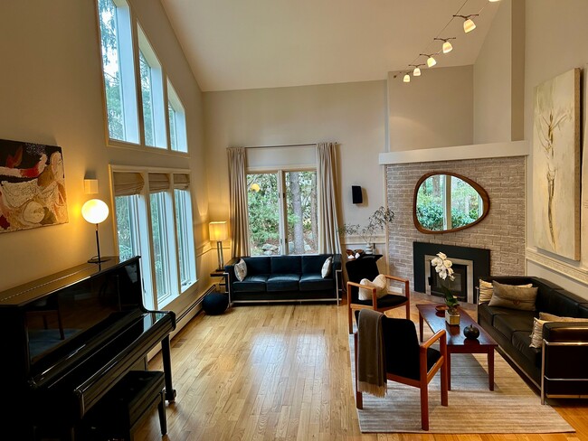 Photo - 113 Cold Spring Rd