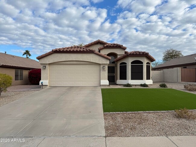 Photo - 10308 W Jessie Ln