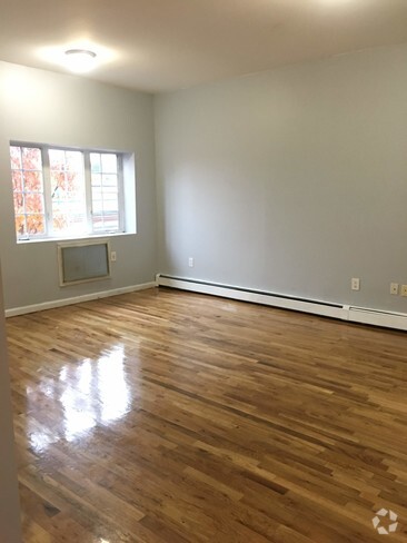 Building Photo - 811 Van Sinderen Ave Unit A Rental