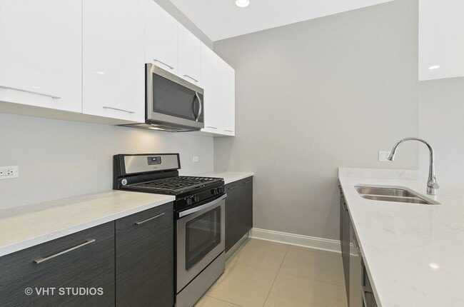 Photo - 833 Laurel Ave