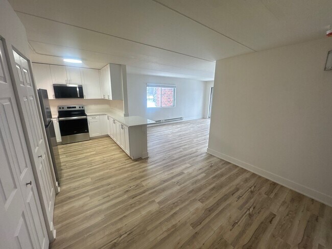 Photo - Glenwest Apartments