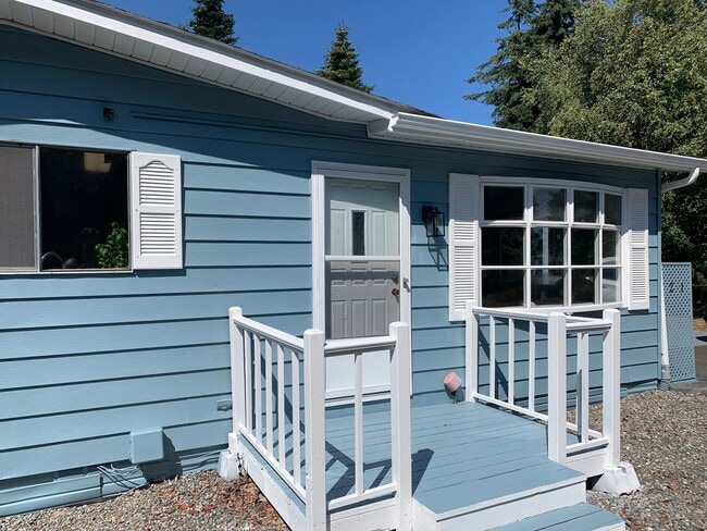 Photo - Fully Furnished Home For Lease!