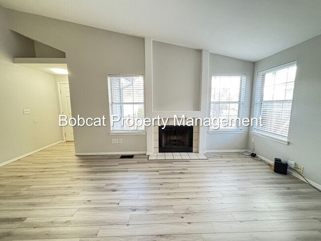 Photo - 2319 Blue Haven Ln