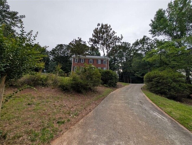 Building Photo - 443 Cricket Ridge Ct