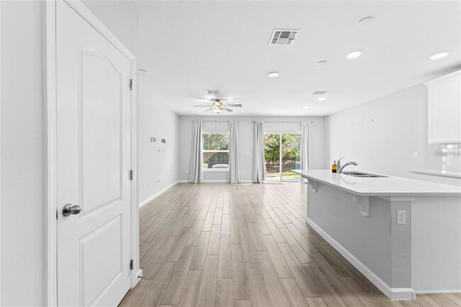 Photo - 3137 Riverboat Wy