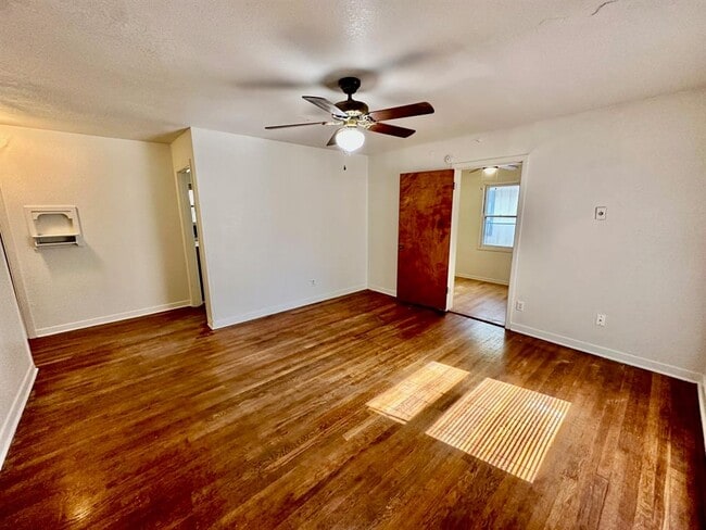 Photo - 931 Cheatham St