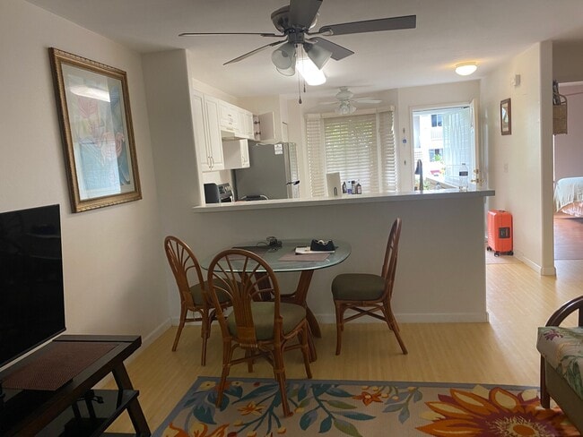Photo - 75-6081 Ali‘i Dr Unit T105