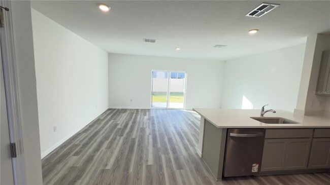 Photo - 31262 Midnight Sun Wy