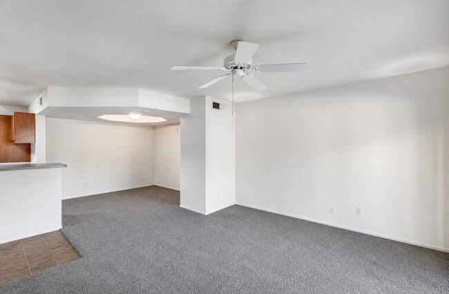 Photo - 1880 E Morten Ave Unit 121