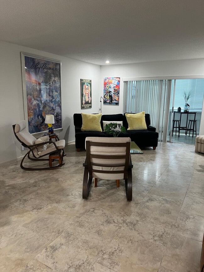 Photo - 14849 Cumberland Dr Unidad 104