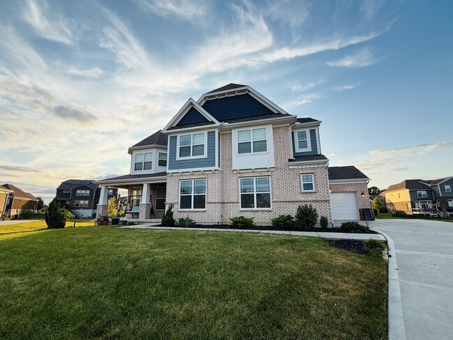 Building Photo - 6346 Walker Ct