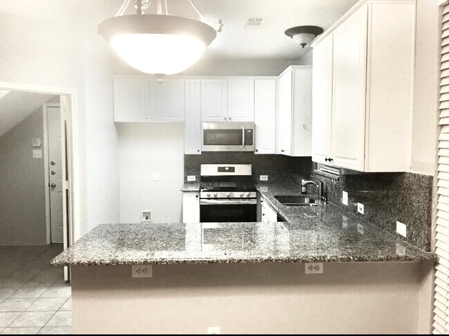 Photo - 5017 Glenscape Trl