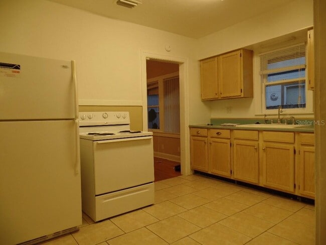 Photo - 1908 20th Ave N