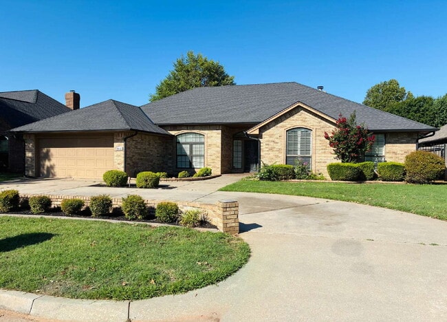 Building Photo - Beautiful Home in Westbury South Ready for Move-In!