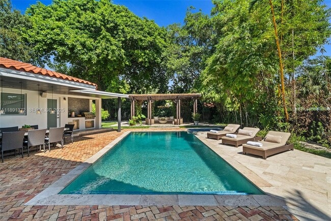 Photo - 575 Bay Point Rd